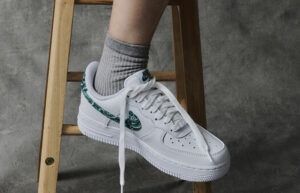 Nike Air Force 1 Green Paisley DH4406-102 onfoot 02
