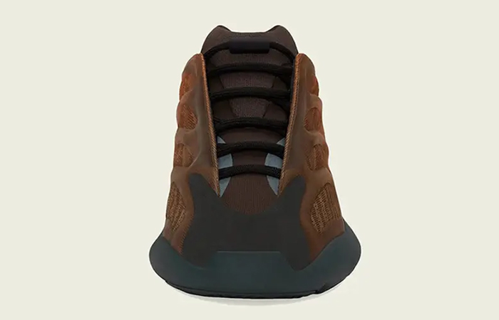 Yeezy 700 V3 Copper Fade GY4109 front