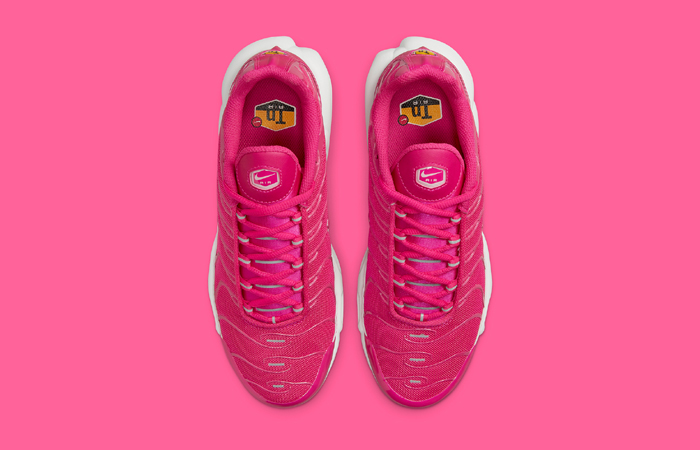 Nike TN Air Max Plus Pink DR9886-600 up