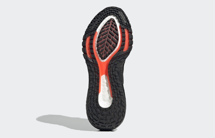 adidas Ultra Boost 21 GORE-TEX Carbon Black FZ2555 down