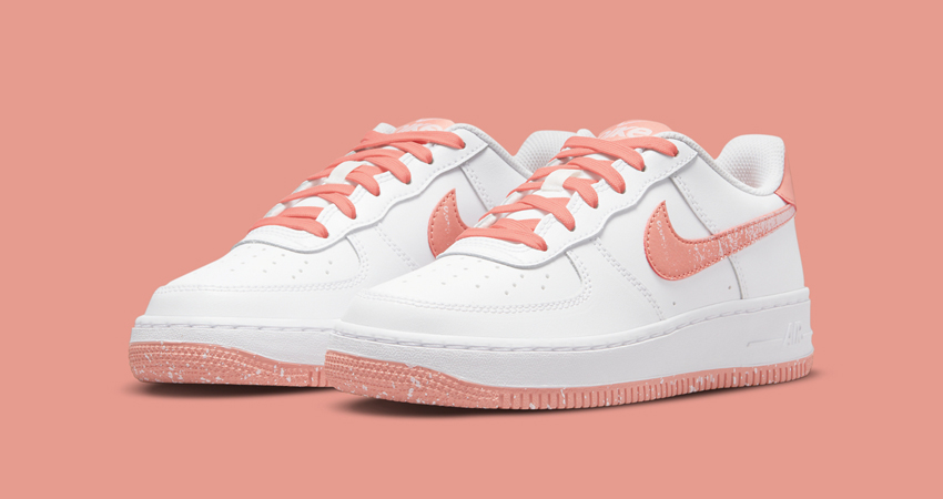 Neo Vintage Nike Nike Air Force 1 Low in Pink and White 02