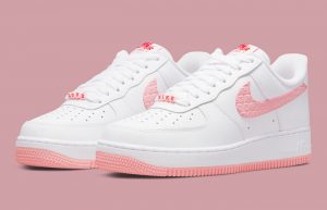 Nike Air Force 1 Low Valentine DQ9320-100 front corner