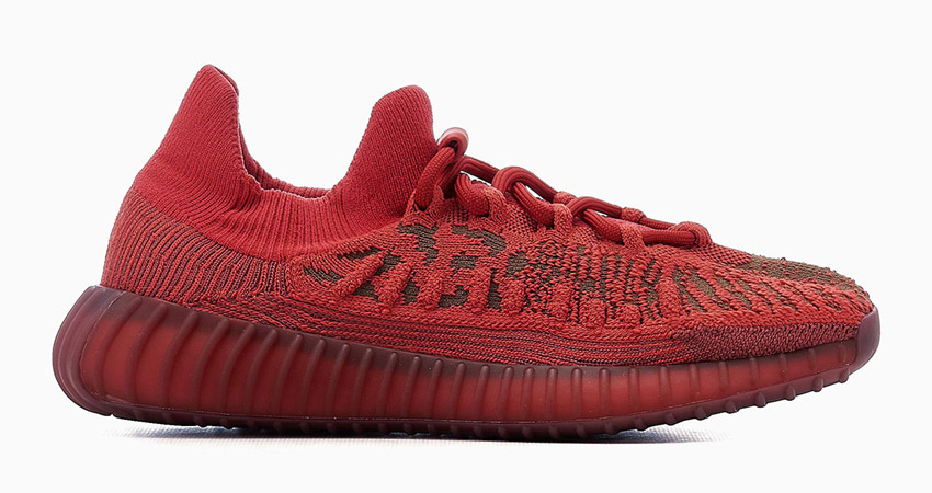 Yeezy 350 Boost V2 CMPCT Slate Red left to right