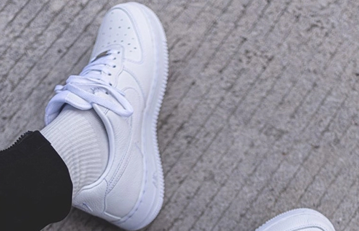 Nike Air Force 1 Low Certified Lover Boy White CZ8065-100 onfoot 01