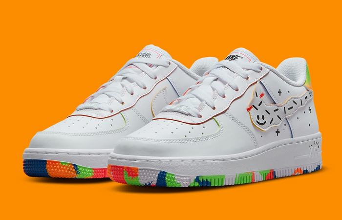 Nike Air Force 1 Psychedelic Doodles GS DV1366-111 front corner