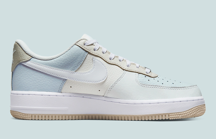 Nike Air Force 1 Sail light Teal DR8590-001 right