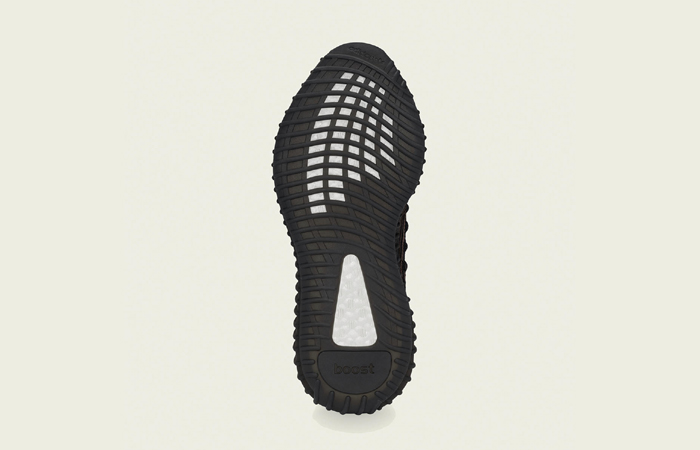 Yeezy 350 Boost V2 CMPCT Slate Carbon HQ6319 down