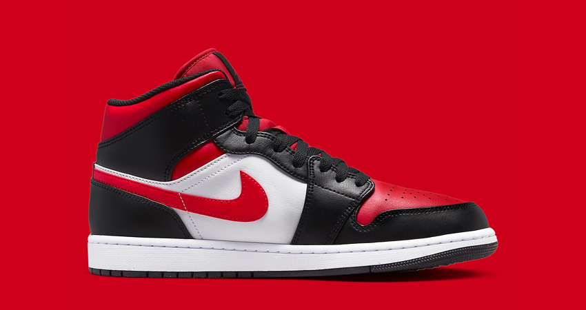 BRED TOE Blends Lightly With Air Jordan 1 Mid 01