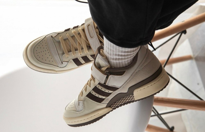 adidas Forum 84 Low Off White Brown GX4567 onfoot 01