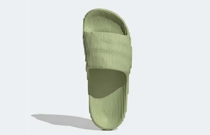 adidas Adilette 22 Slides Magic Lime GX6946 up
