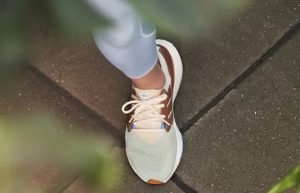 adidas Ultraboost 22 Made With Nature Linen Green GX9141 onfoot 02