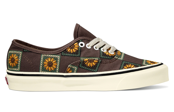 Vans Authentic Granny Check Brown right