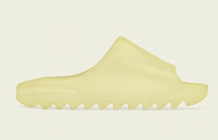adidas Yeezy Slide Flax right