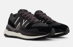 New Balance 5740 Black Sea Salt W5740CHB front corner