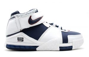 Nike LeBron 2 USA DR0826-100 right