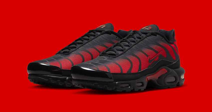 Nike TN Air Max Plus Displays Reflective Uppers In Black And Red 02