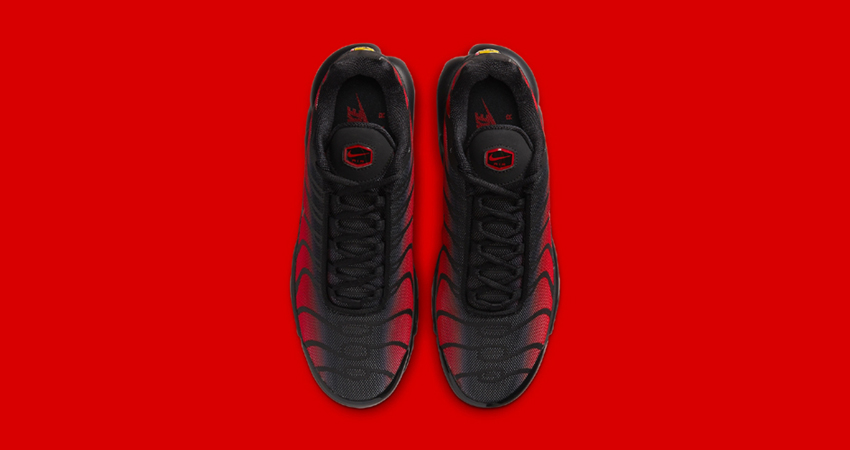Nike TN Air Max Plus Displays Reflective Uppers In Black And Red 03