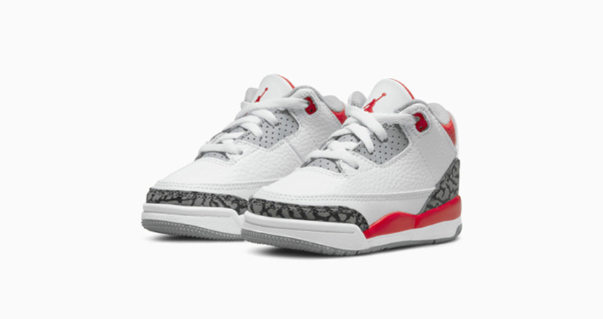 Take A Closer Look At Air Jordan 3 “Fire Red” 09