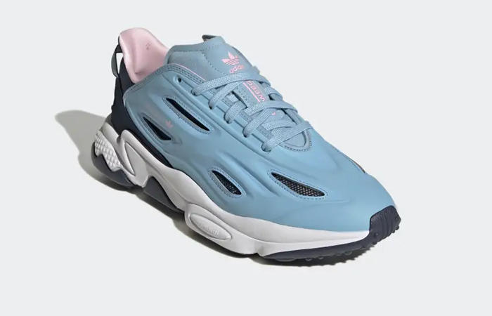 adidas OZWEEGO CELOX ARSENAL Clear Blue Frost Pink HP7808 front corner