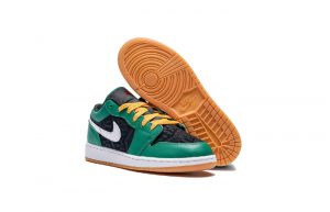 Air Jordan 1 Low GS Holiday Special DQ8421-300 01