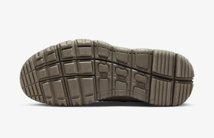 Nike SFB Leather Black 862507-002 down