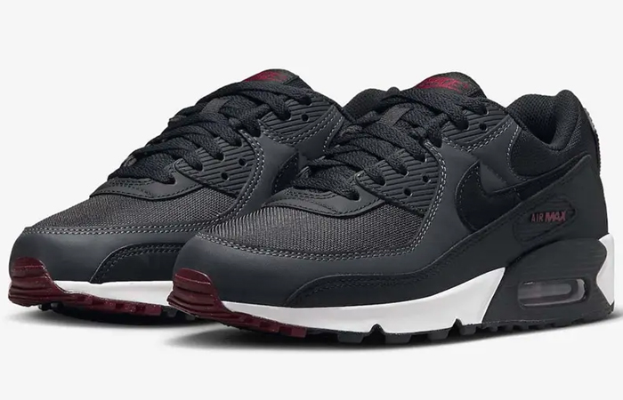 Nike Air Max 90 Anthracite Team Red DQ4071-001 front corner