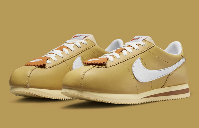 Nike Cortez Racing Rabbits FD0400-725 front corner