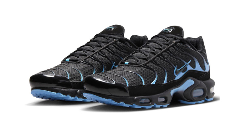 Black And Blue Accents The Nike Air Max Plus In A Gradient Shift 02