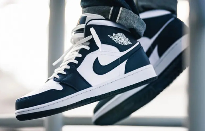 Air Jordan 1 Mid White Obsidian 554724-174 - Where To Buy - Fastsole
