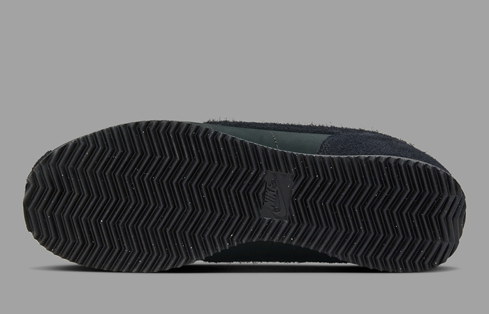 Nike Cortez 23 Triple Black Suede FJ5465-010 down