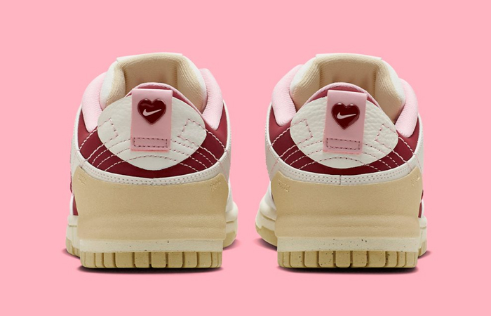 Nike Dunk Low Disrupt 2 Valentine's Day back