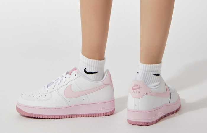 Nike Air Force 1 Low GS Pink Foam CT3839-107 onfoot 02