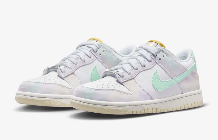 Nike Dunk Low GS Pastel Paisley FJ7707 131 front corner