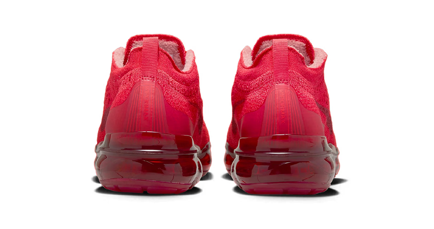 Nike Vapormax Flyknot 2023 Surfaces In A Sassy Red back