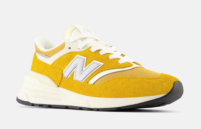 New Balance 997R Yellow White U997RCB front corner