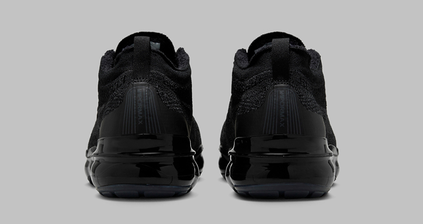 The Nike Vapormax 2023 Sports A Stunning ‘Triple Black Colourway back