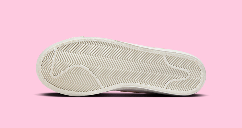 A Women Exclusive Nike Blazer Mid ‘77 ‘Barbie Pink Plaid To Drop Soon down