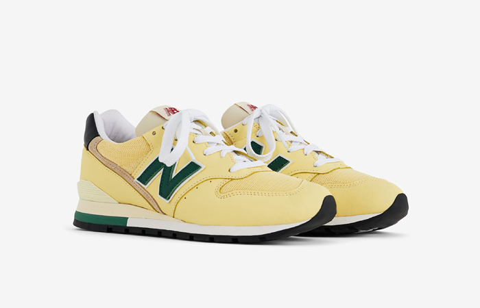 New Balance 996 Pale Yellow Green U996TD front corner 1