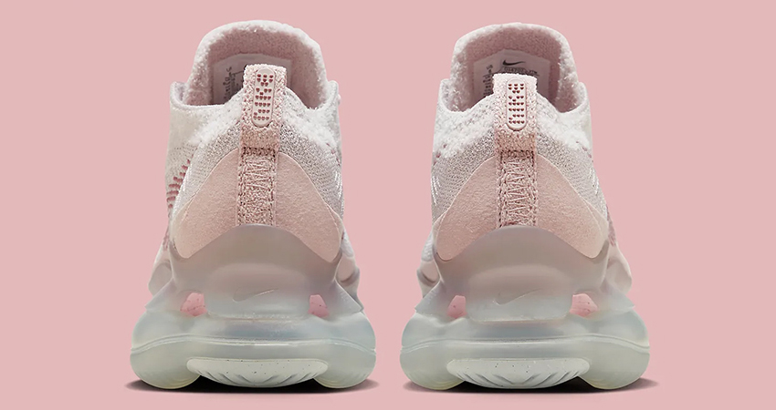 Nikes Air Max Scorpion Sports A Sweet Pink back