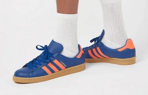 size x adidas Campus 80 City Flip Pack Blue IG6158 onfoot front corner