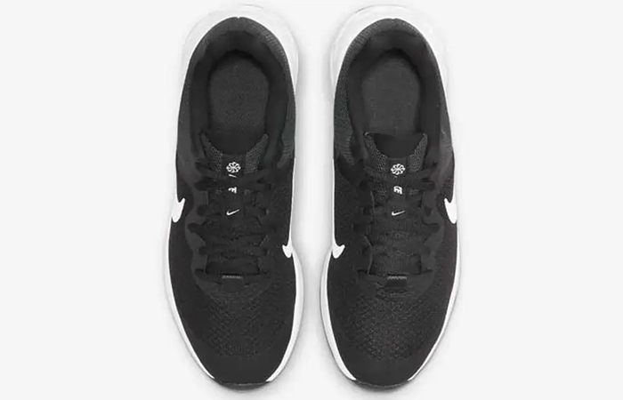 Nike Revolution 6 GS Black White DD1096 003 up
