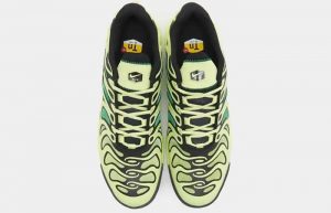 Nike TN Air Max Plus Drift Neon Yellow FD4290 700 up