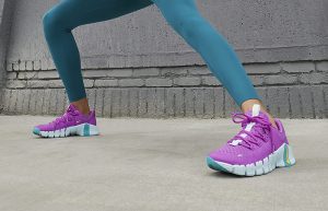 Nike Free Metcon 5 Hyper Violet DV3950 501 onfoot front corner