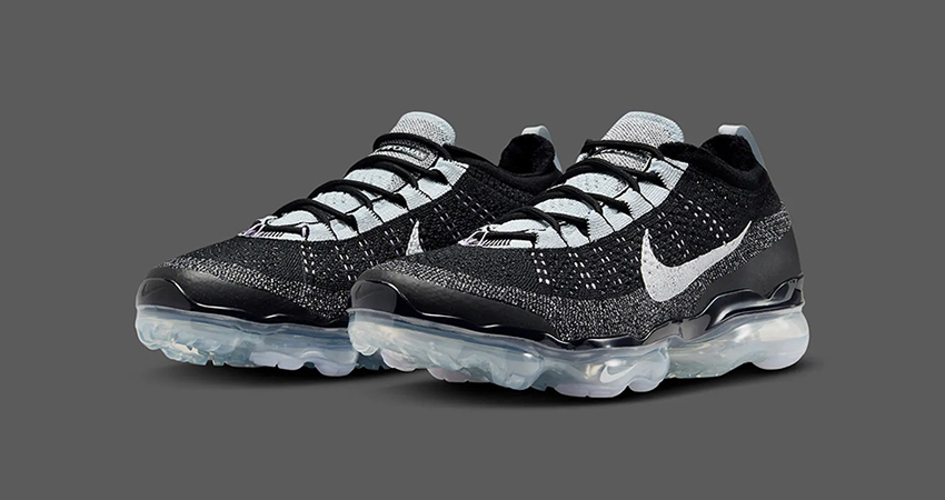 Nike Vapormax Flyknit 2023 Dressed In Oreo Colorway front corner