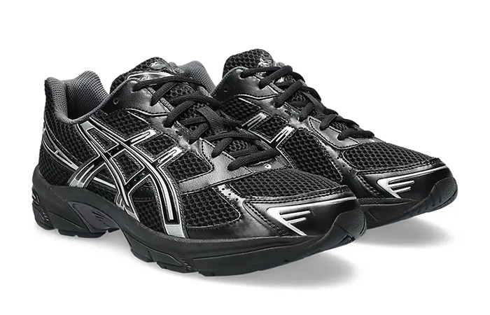 ASICS GEL 1130 Black Pure Silver 1201A906 001 front corner