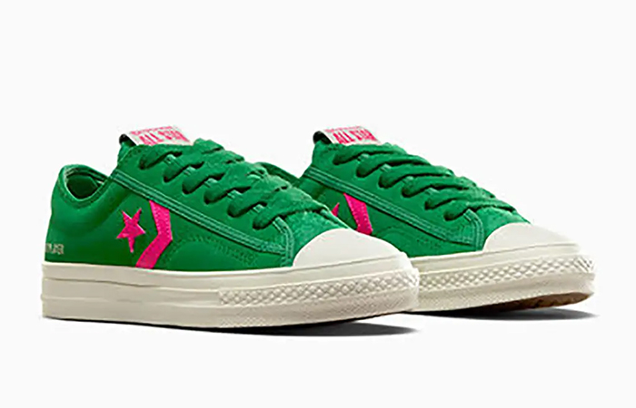 Converse Star Player 76 Low Green A10241C front corner