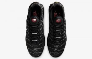 Nike TN Air Max Plus Carbon Cover Black Red HF4293 001 up