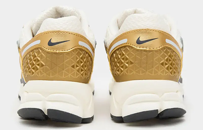 Nike Zoom Vomero 5 Metallic Gold HF7723 001 back